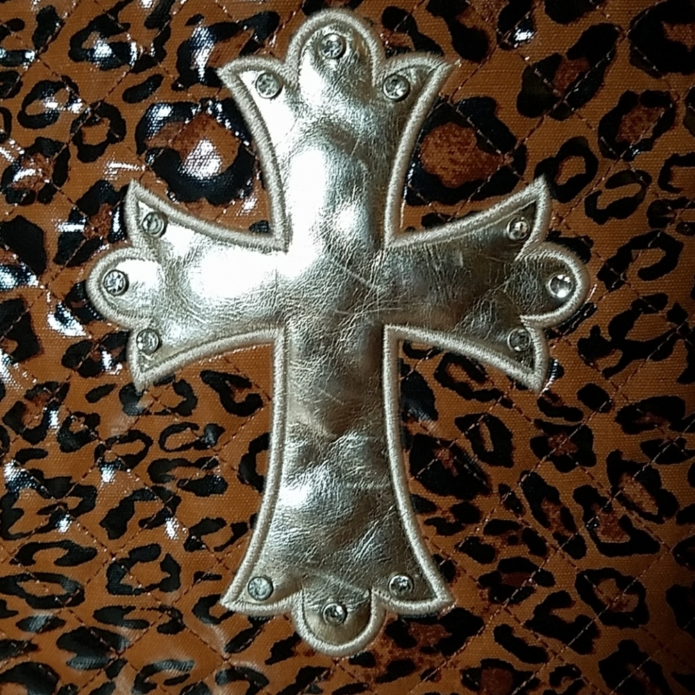 Crossbody Leopard Print Cross Metallic Purse - image 8